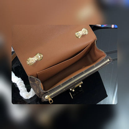 Anum Bags Detail