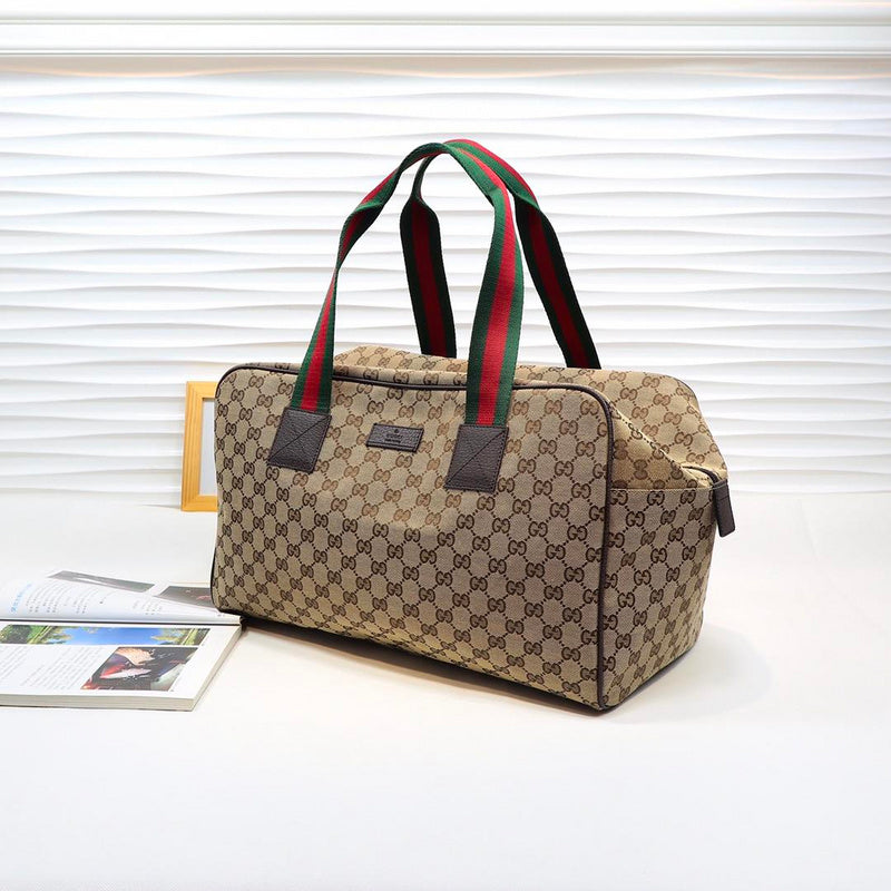 Anum Bags Detail