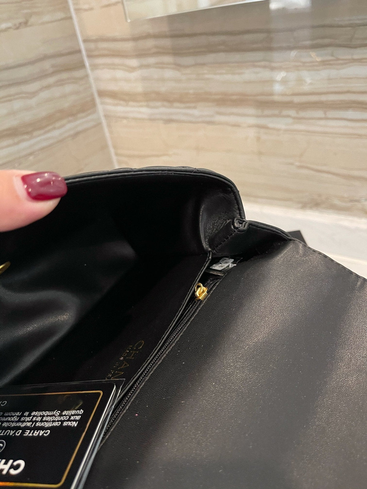 Anum Bags Detail
