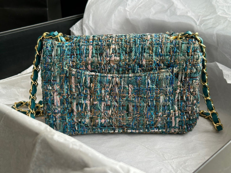 Anum Bags Detail