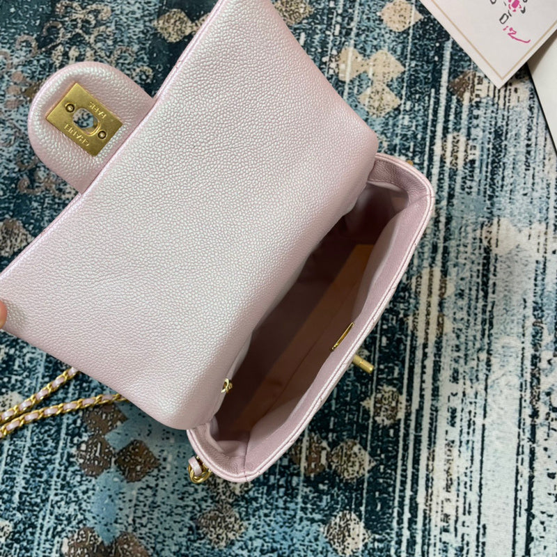 Anum Bags Detail