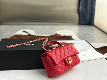 Anum Bags Detail