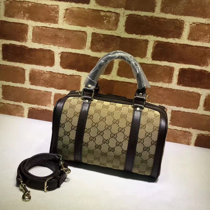 Anum Bags Detail
