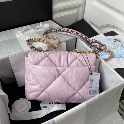 Anum Bags Detail