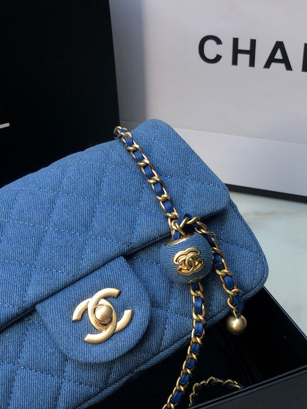 Anum Bags Detail