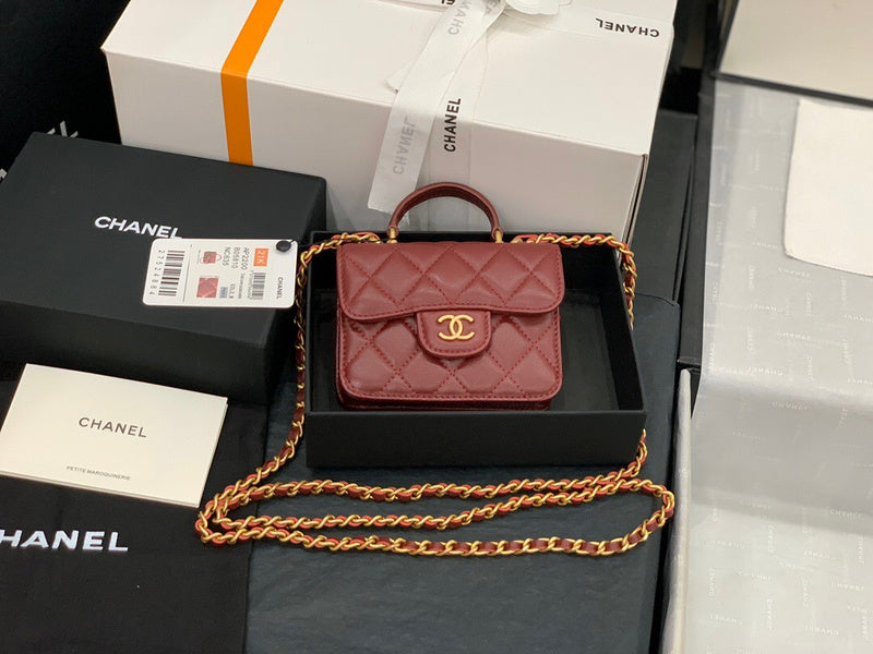 Anum Bags Detail