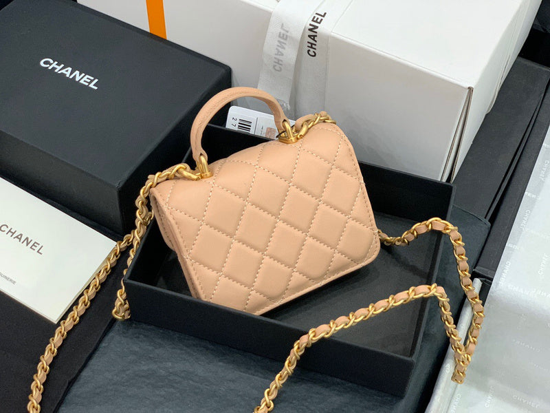 Anum Bags Detail