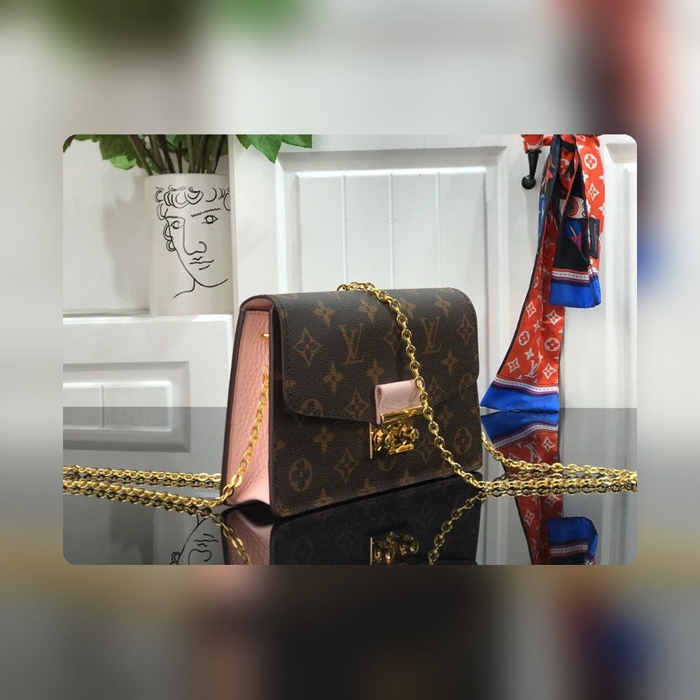 Anum Bags Detail