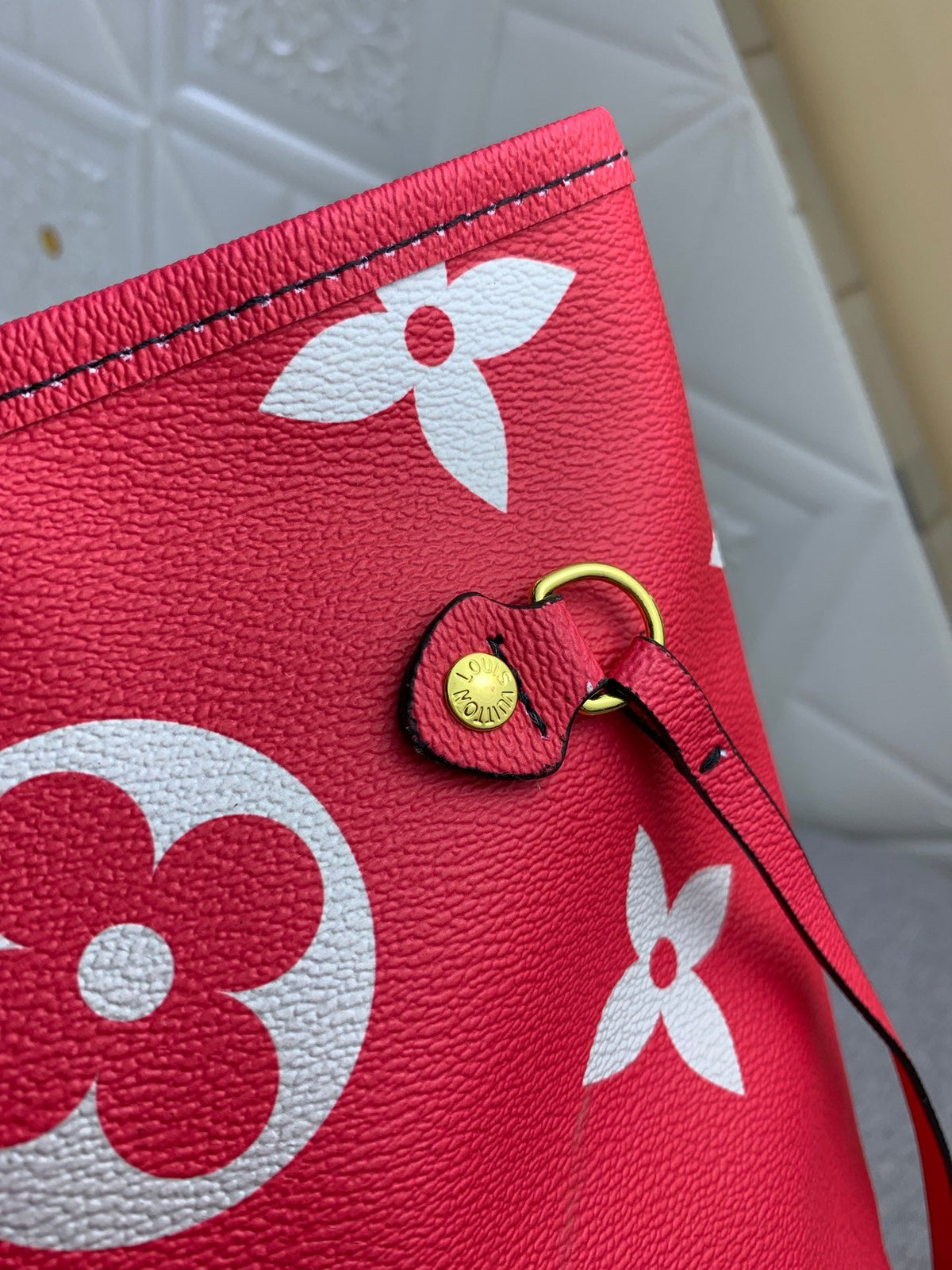 Anum Bags Detail