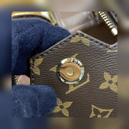 Anum Bags Detail