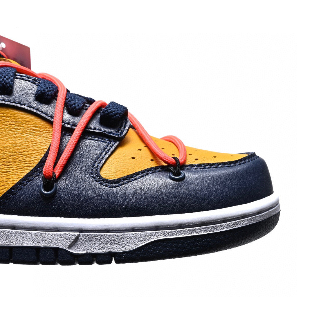 Anum Bags Detail