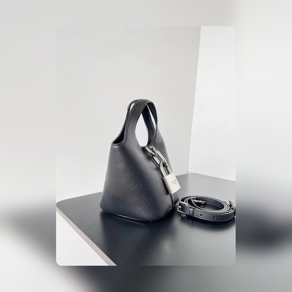 new-luxury-designer-bags-nm24353