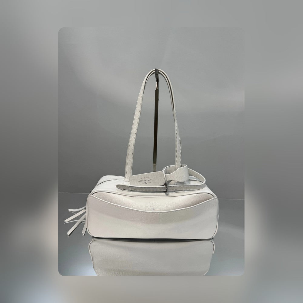 new-designer-premium-bags-nm24400