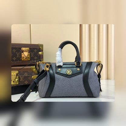 Anum Bags ln Luxury Bag --58209