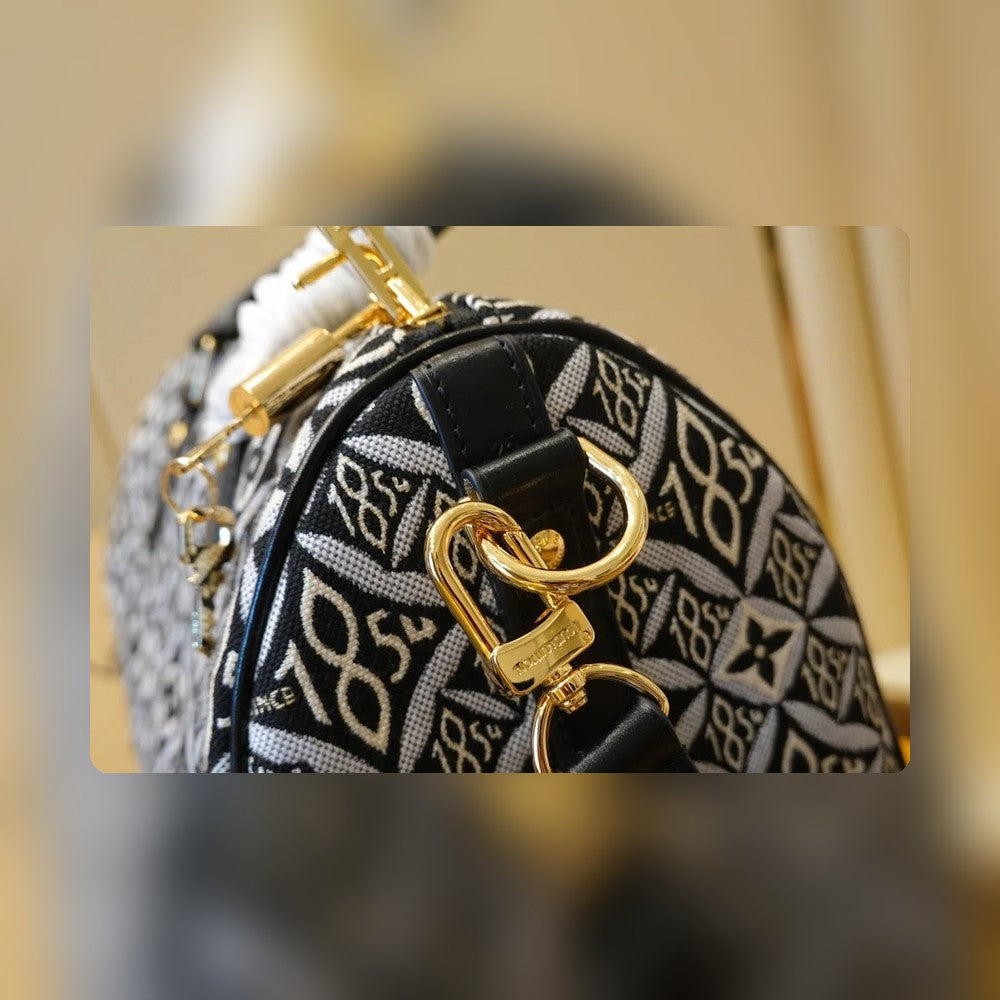 Anum Bags ln Luxury Bag --57965