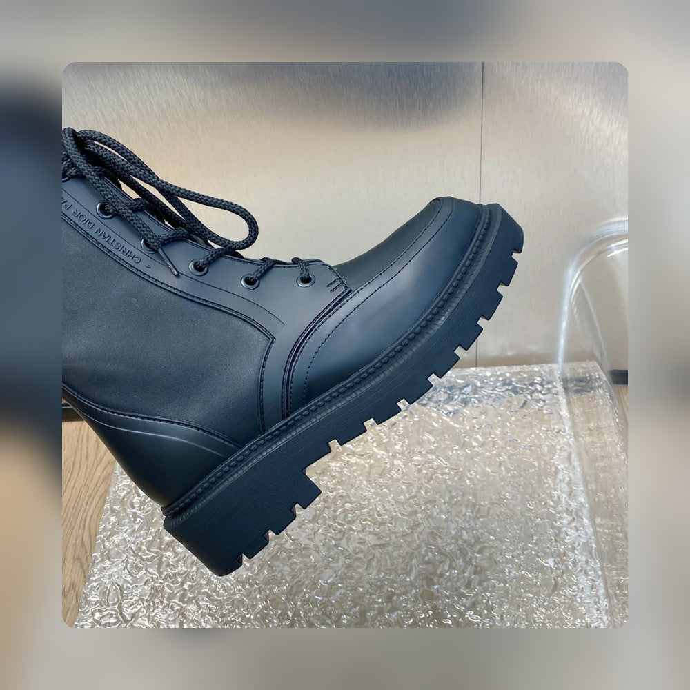 VBS D TRAP ANKLE BOOT BLACK