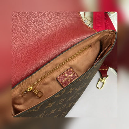 Anum Bags Detail