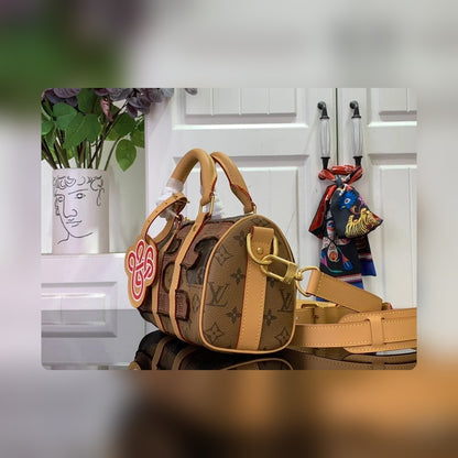 Anum Bags - High-Quality Designer Products for You - AFFORDABLE LUXURY BAGS - 13406