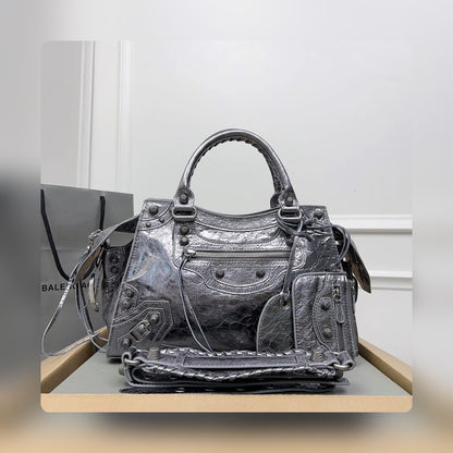new-luxury-designer-bags-nm24282