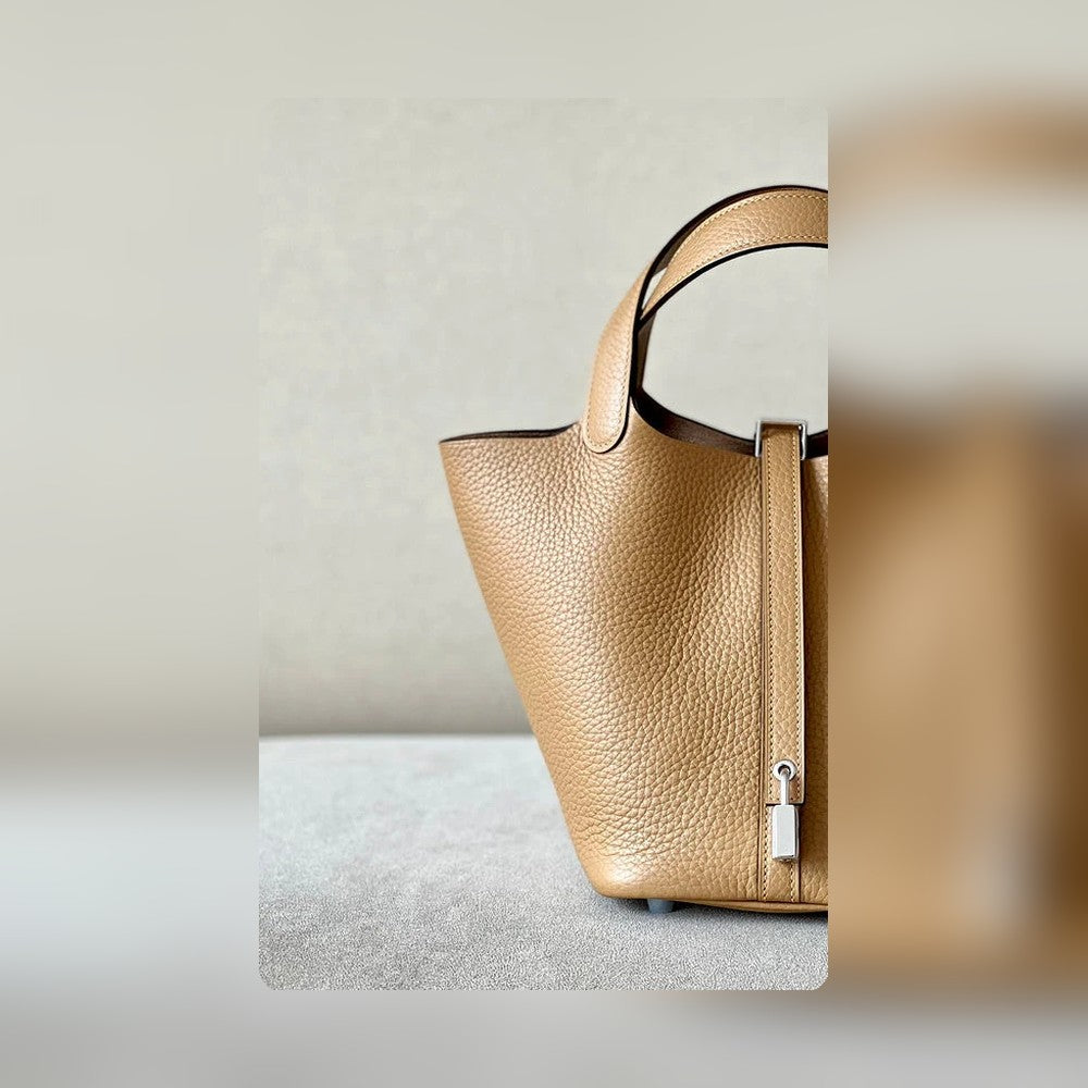 new-luxury-designer-bags-nm23411