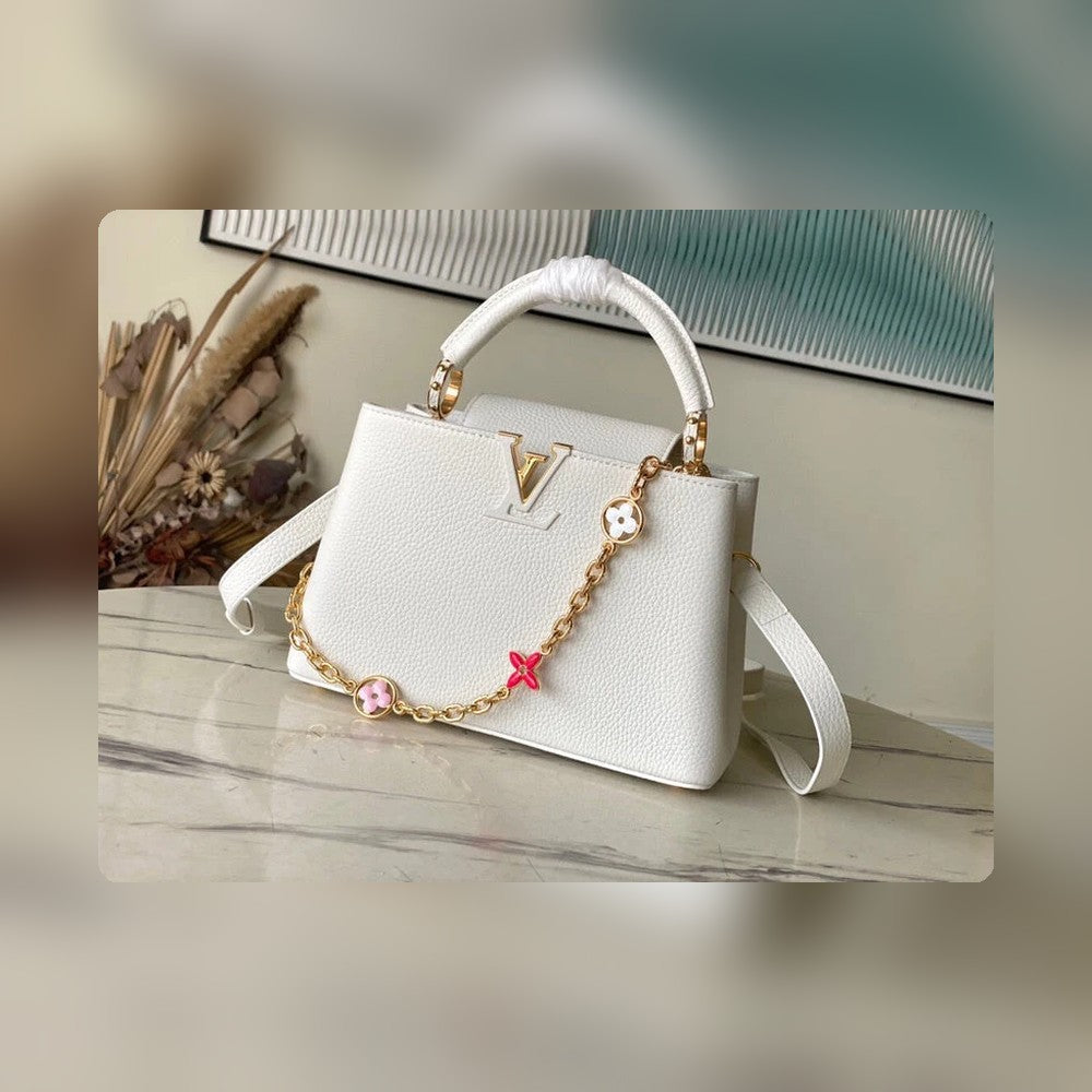 Anum Bags Detail