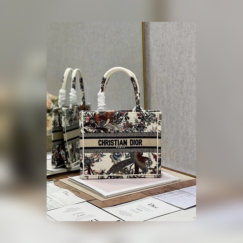 Anum Bags Detail
