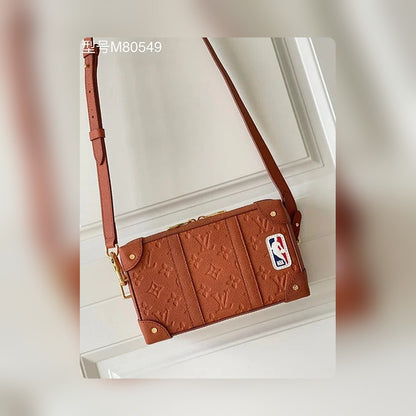 Anum Bags Detail