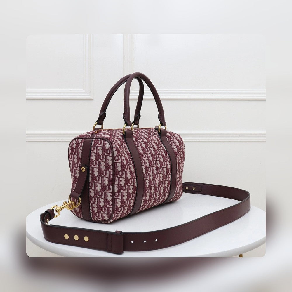 Anum Bags Detail