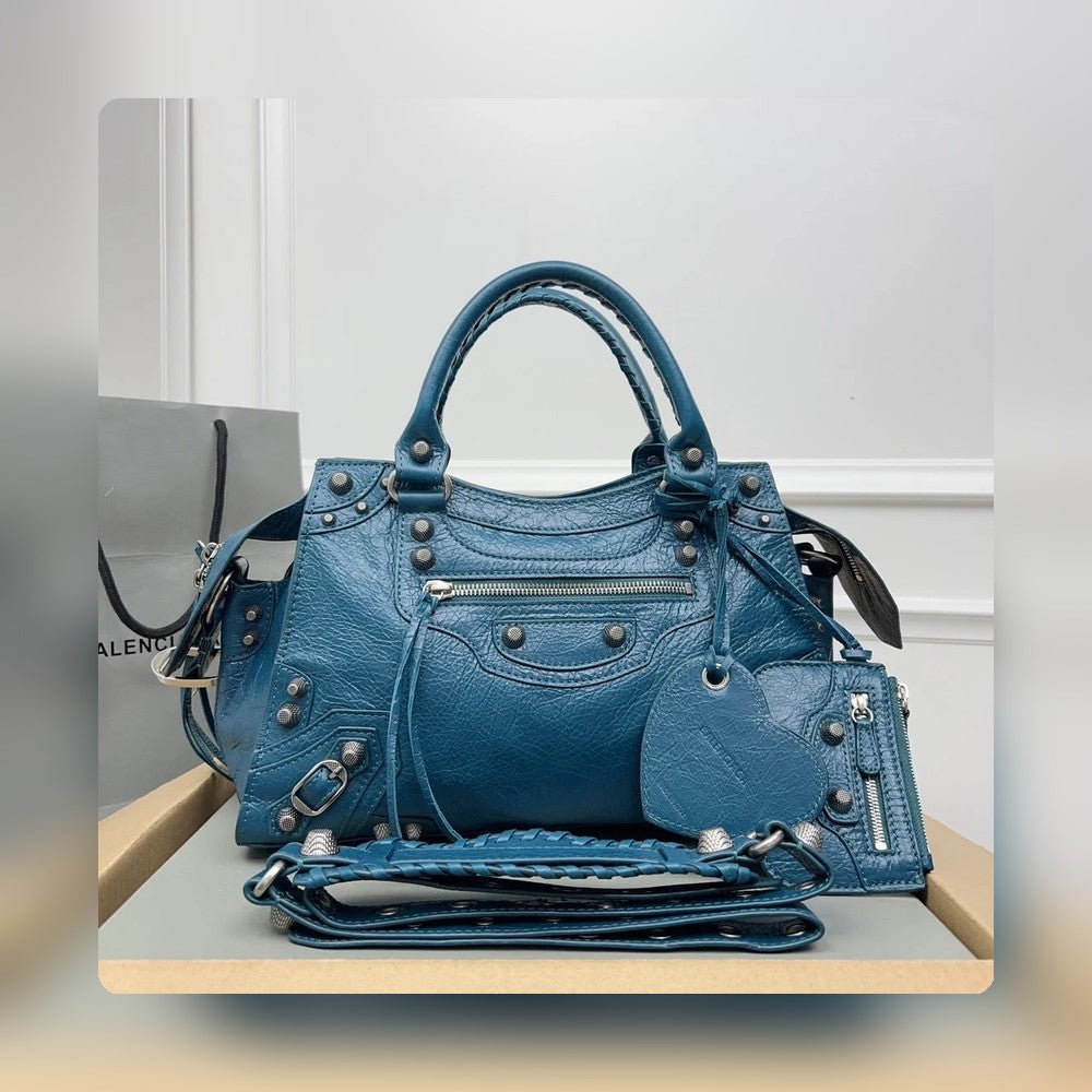 new-luxury-designer-bags-nm24283