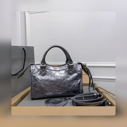 new-luxury-designer-bags-nm24050
