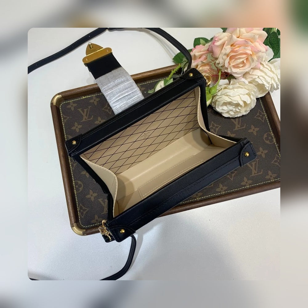 Anum Bags ln Luxury Bag --56265