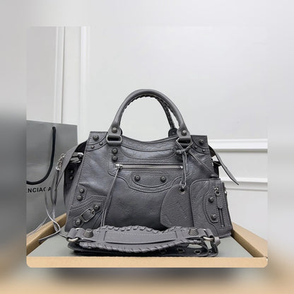 new-luxury-designer-bags-nm24276