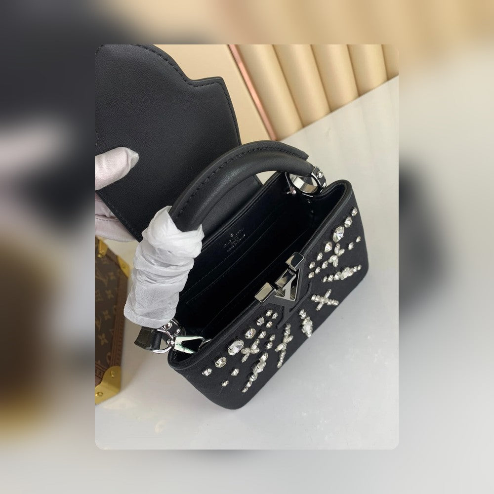 Anum Bags ln Luxury Bag --56862