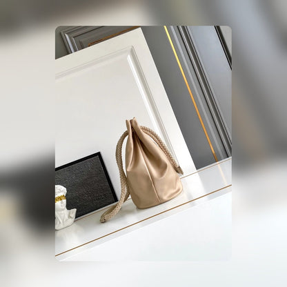 Anum Bags - High-Quality Designer Products for You - AFFORDABLE LUXURY BAGS - 14070