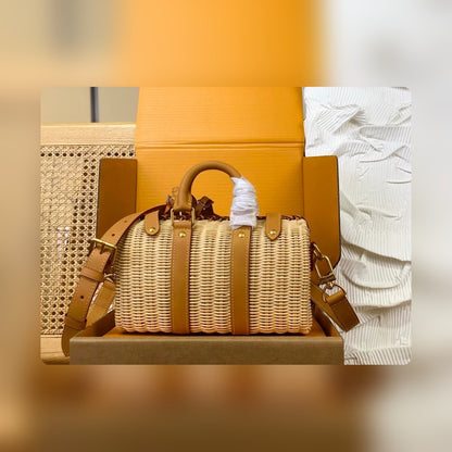 Anum Bags ln Luxury Bag --58570