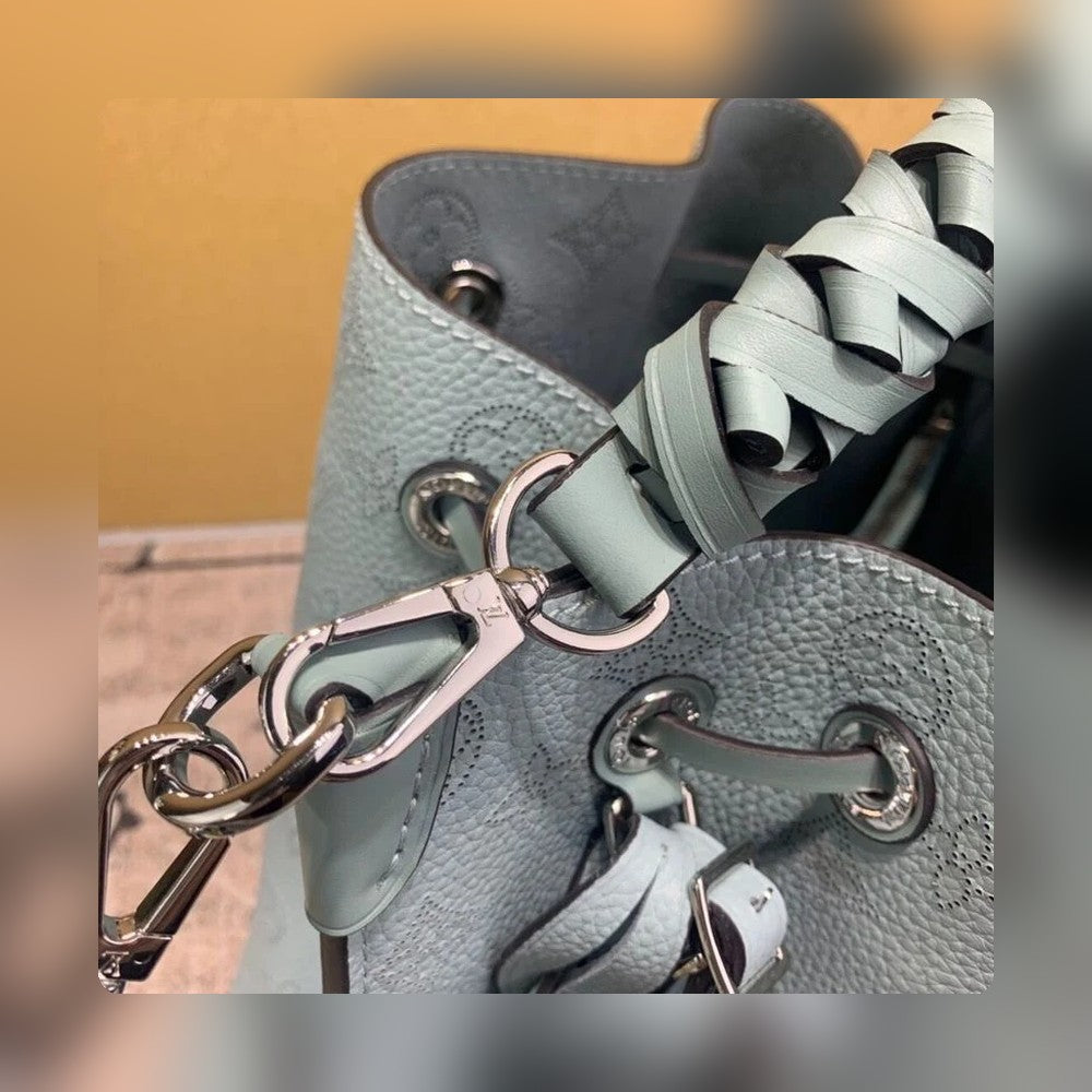 Anum Bags - High-Quality Designer Products for You - AFFORDABLE LUXURY BAGS - 16022