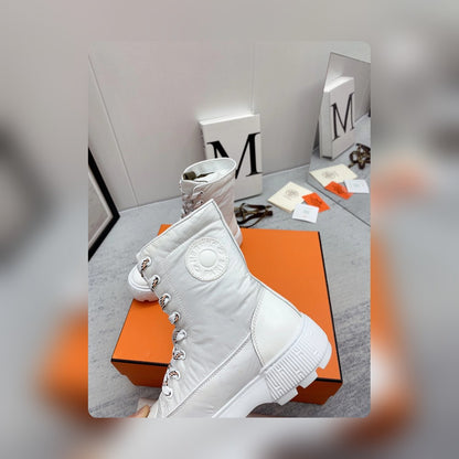 HM FRESH ANKLE BOOTS WHITE