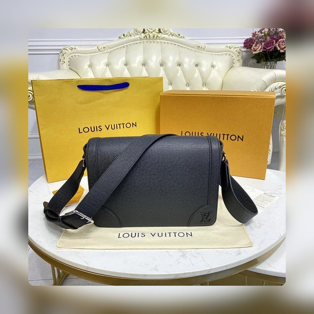 Anum Bags Detail