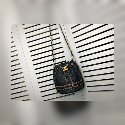 Anum Bags Detail