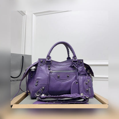 new-luxury-designer-bags-nm24278