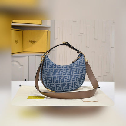 Anum Bags Detail