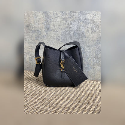 Anum Bags - Best High-End Brands in One Place - AFFORDABLE LUXURY BAGS - 15580