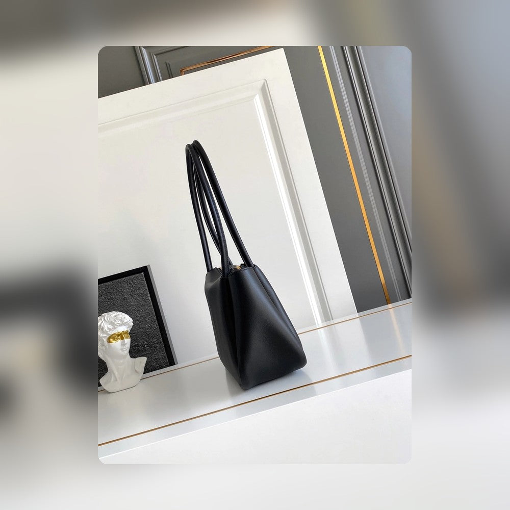 Anum Bags - High-Quality Designer Products for You - AFFORDABLE LUXURY BAGS - 14230