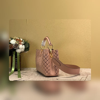 Anum Bags - High-Quality Designer Products for You - AFFORDABLE LUXURY BAGS - 17098