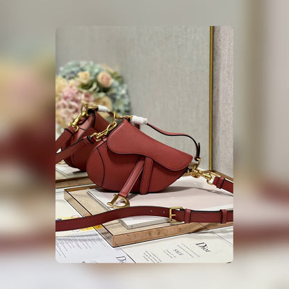 Anum Bags Detail