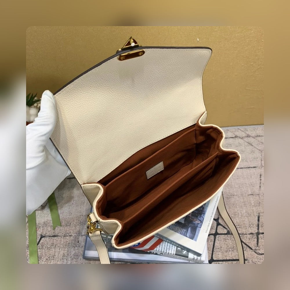 Anum Bags ln Luxury Bag --55983