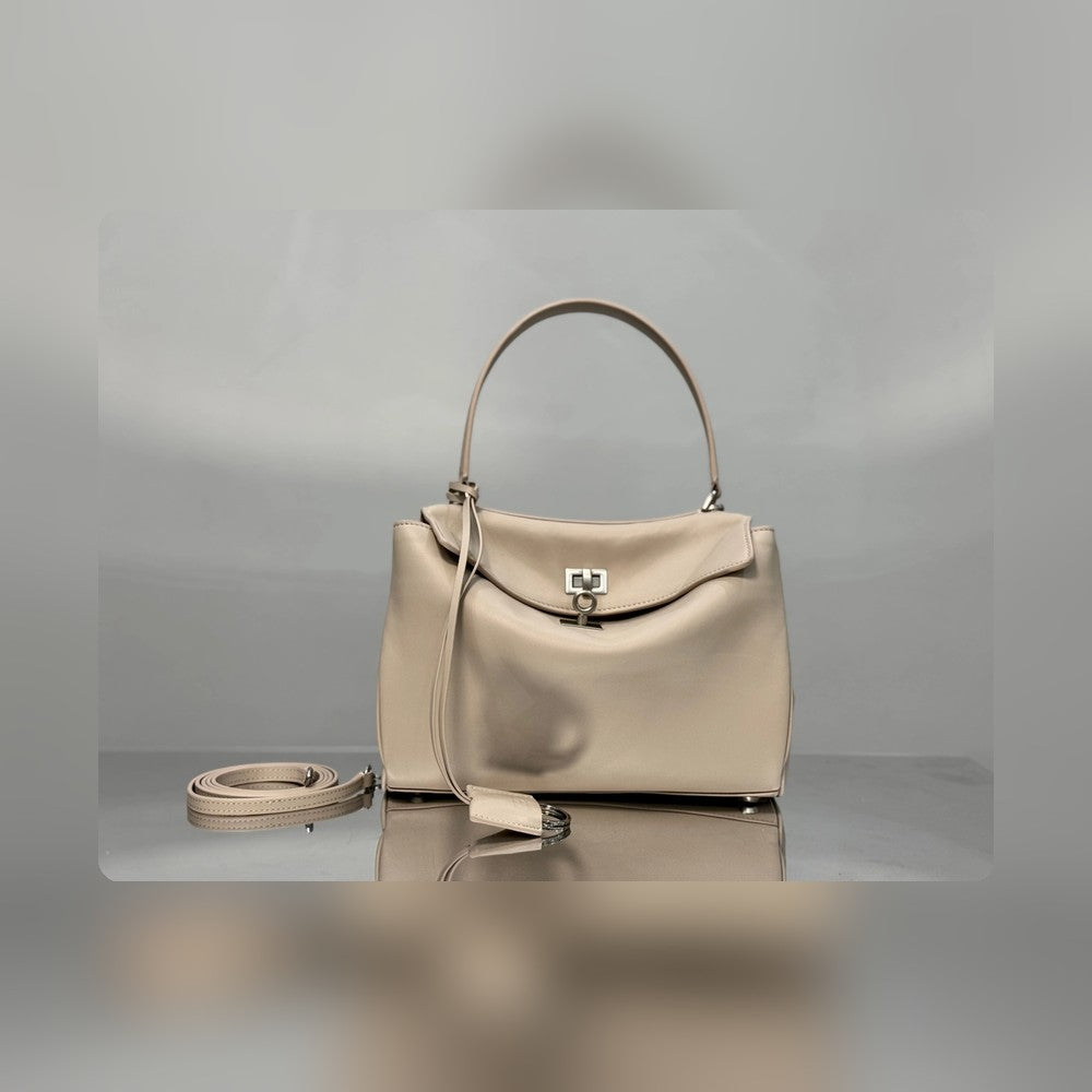 new-luxury-designer-bags-nm24570