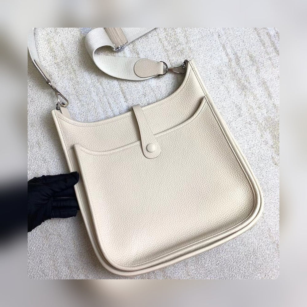 new-designer-premium-bags-nm23330