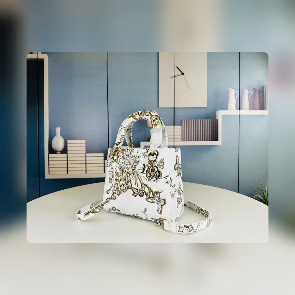Anum Bags Detail