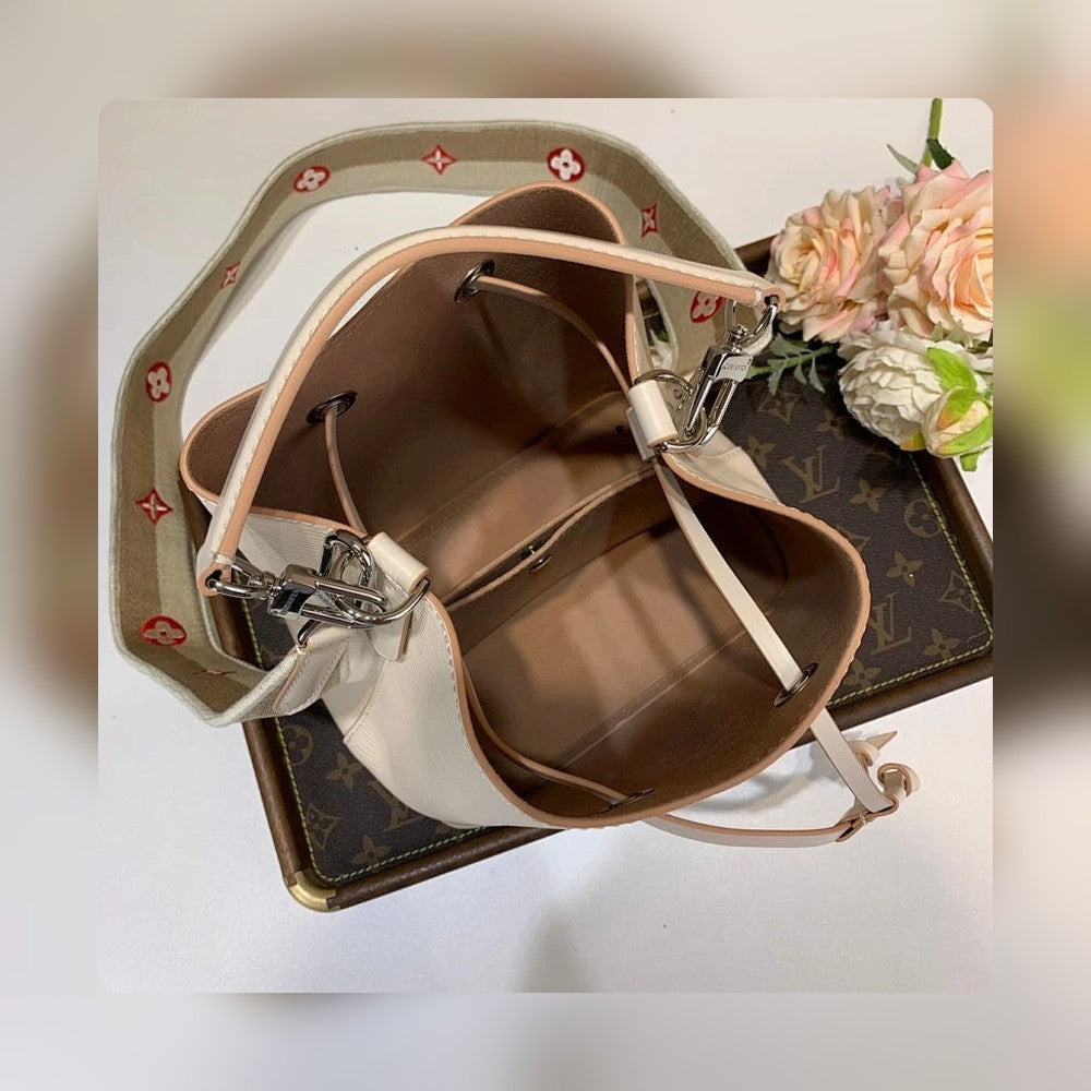 Anum Bags ln Luxury Bag --56418